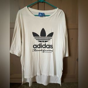 Adidas flowy tshirt